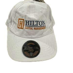 American Needle Hilton Capital Management White Hat NWT‎